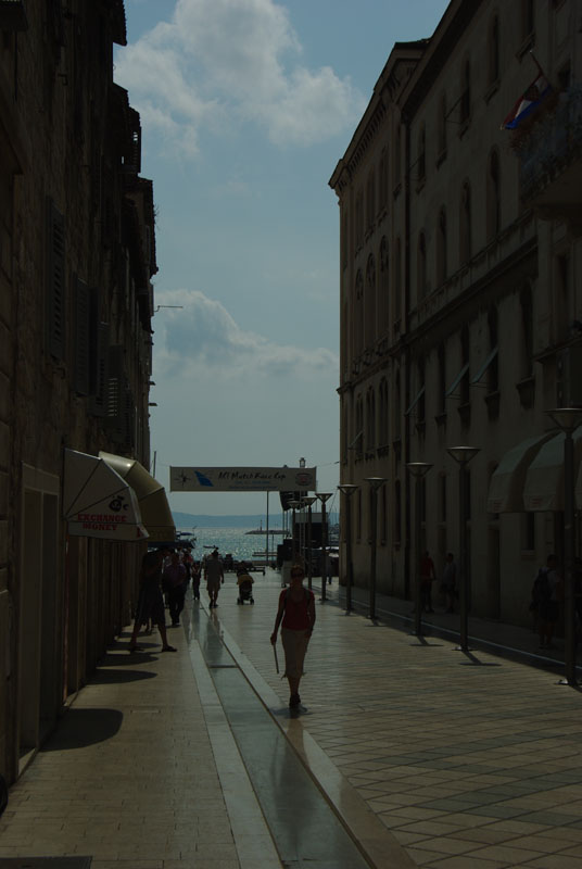 file0077